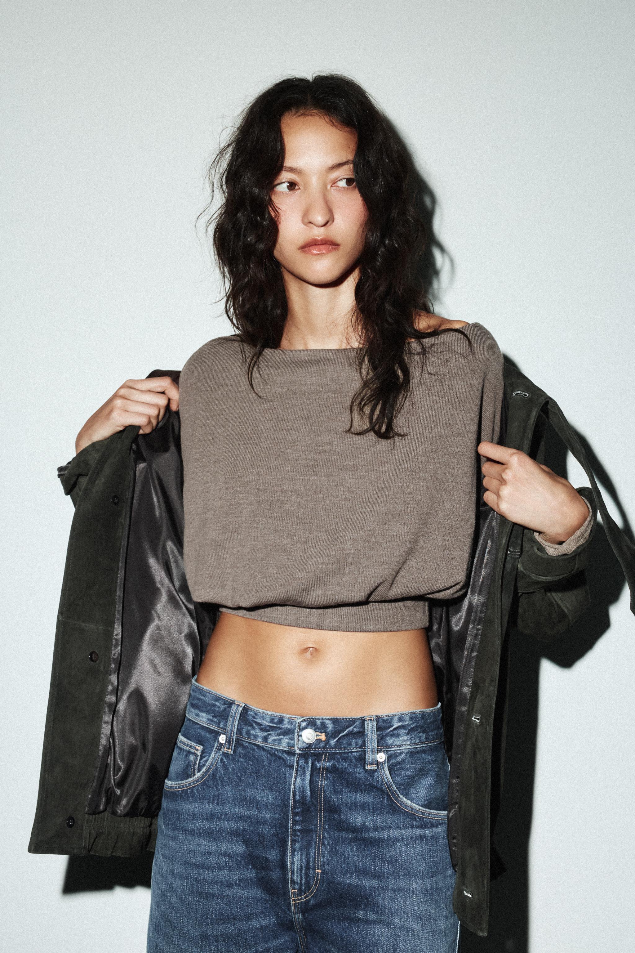 PULL DOUX À MANCHES LONGUES